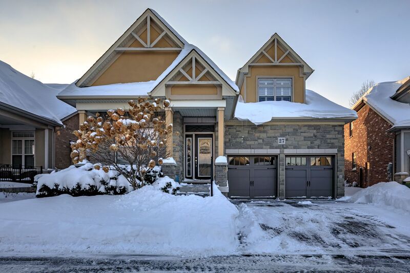 27 Black Walnut Cres, Ancaster ON